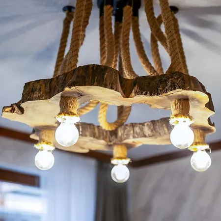 Host2u Authentic - Free Parking Банско