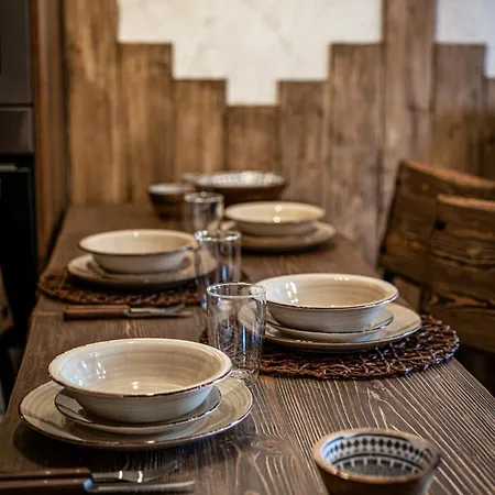 Host2u Authentic - Free Parking Банско