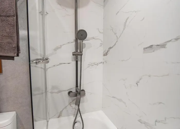 Apartment Host2u Authentic - Free Parking Bansko