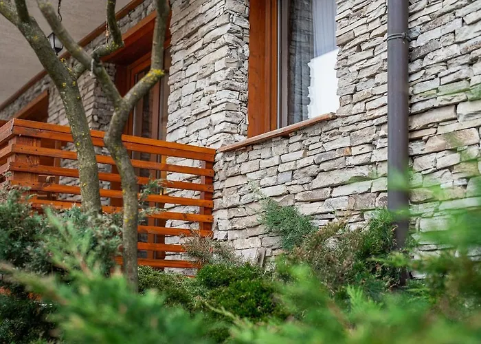 Apartment Host2u Authentic - Free Parking *