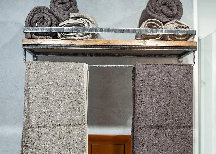 Apartment Host2u Authentic - Free Parking